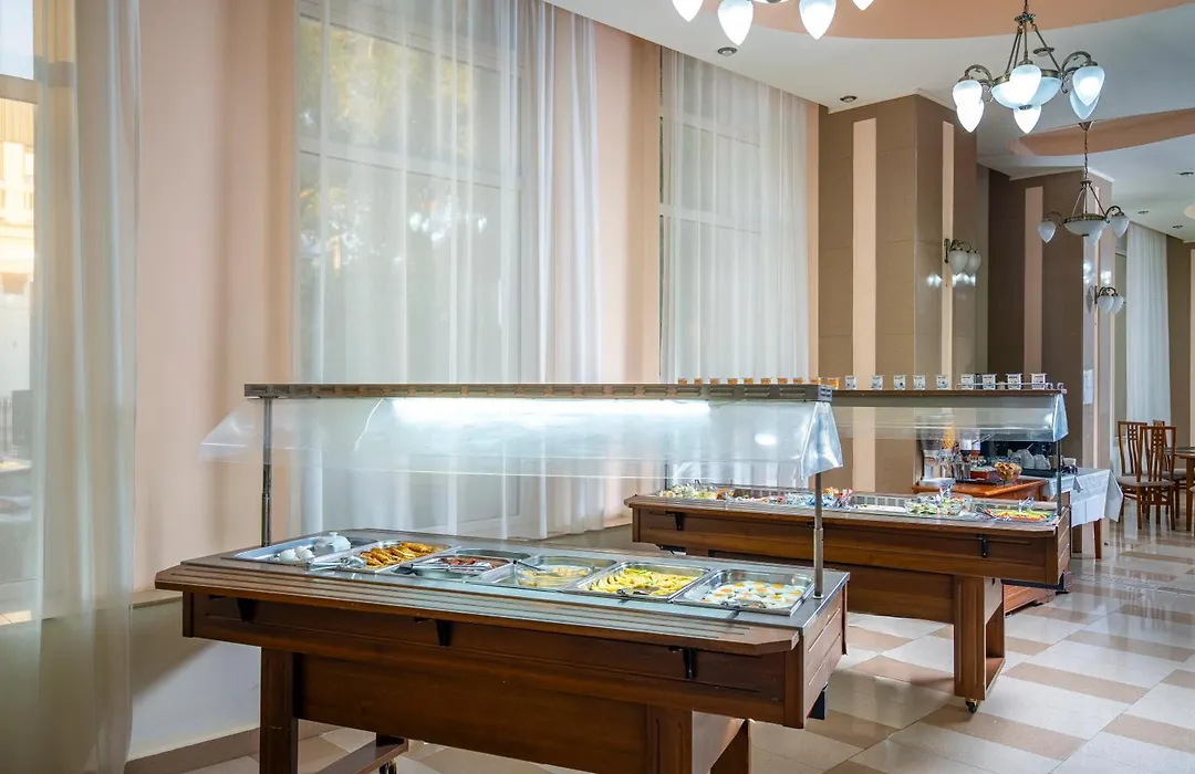 Hotel Traian-1
